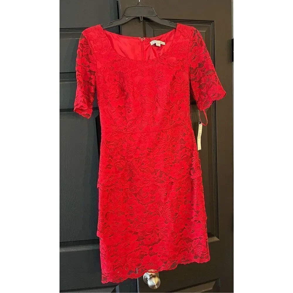 Chelsea Rose Lace Cocktail Dress